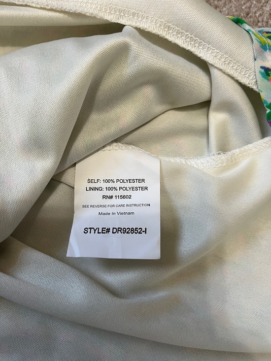 Lush Strappy Green Spring Summer Dress: Small Fresh Colors Fully lined - Picture 4 of 8